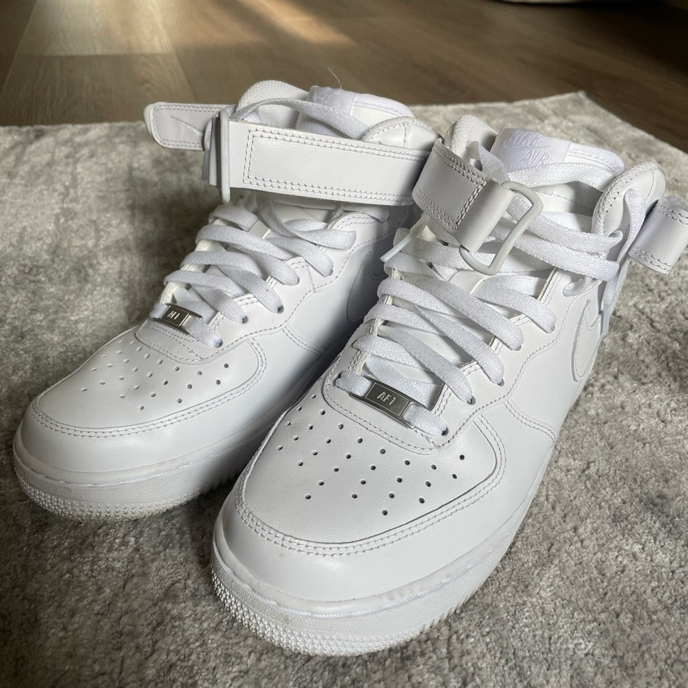Nike Air Force 1 Mids